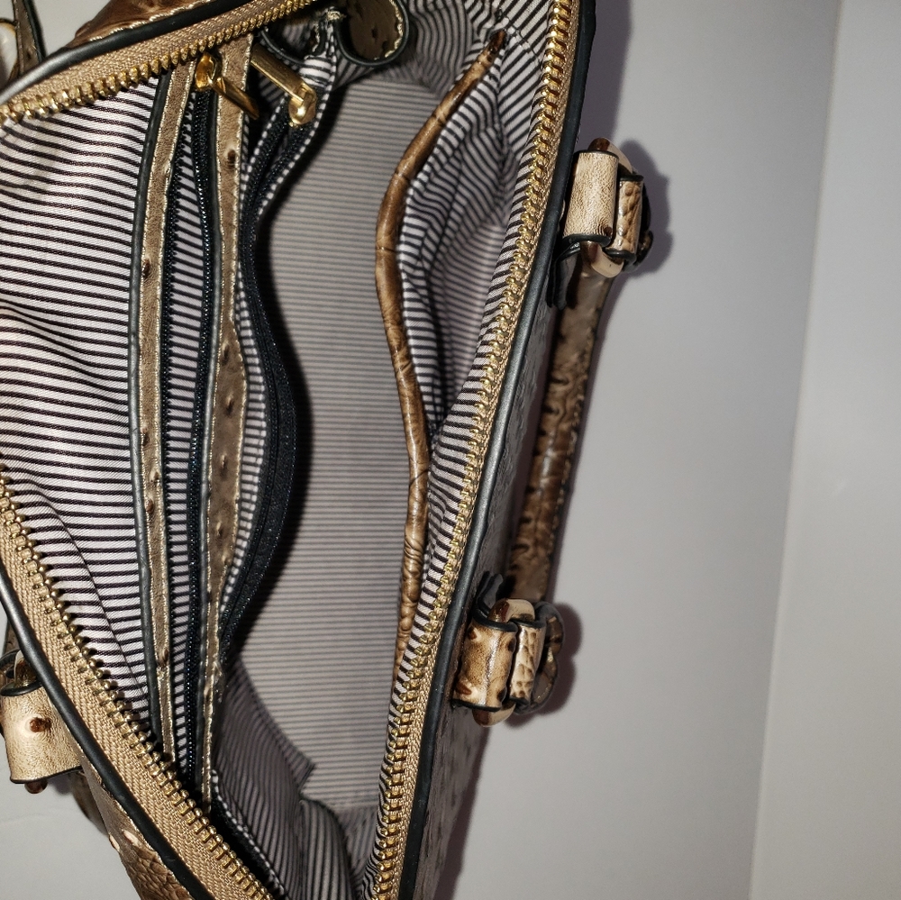 Purse - Picture 2 of 2